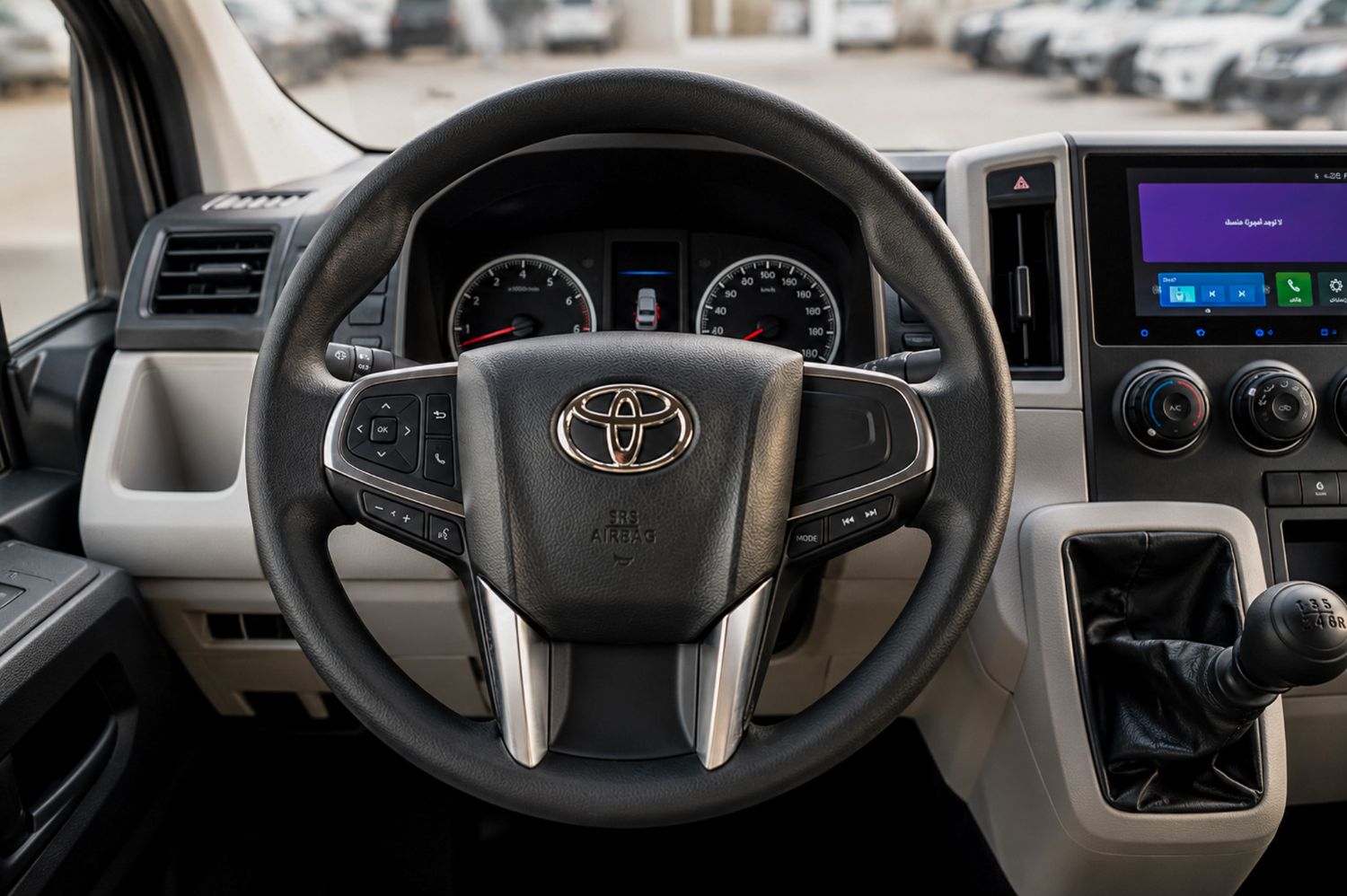 Toyota Hiace photo 9