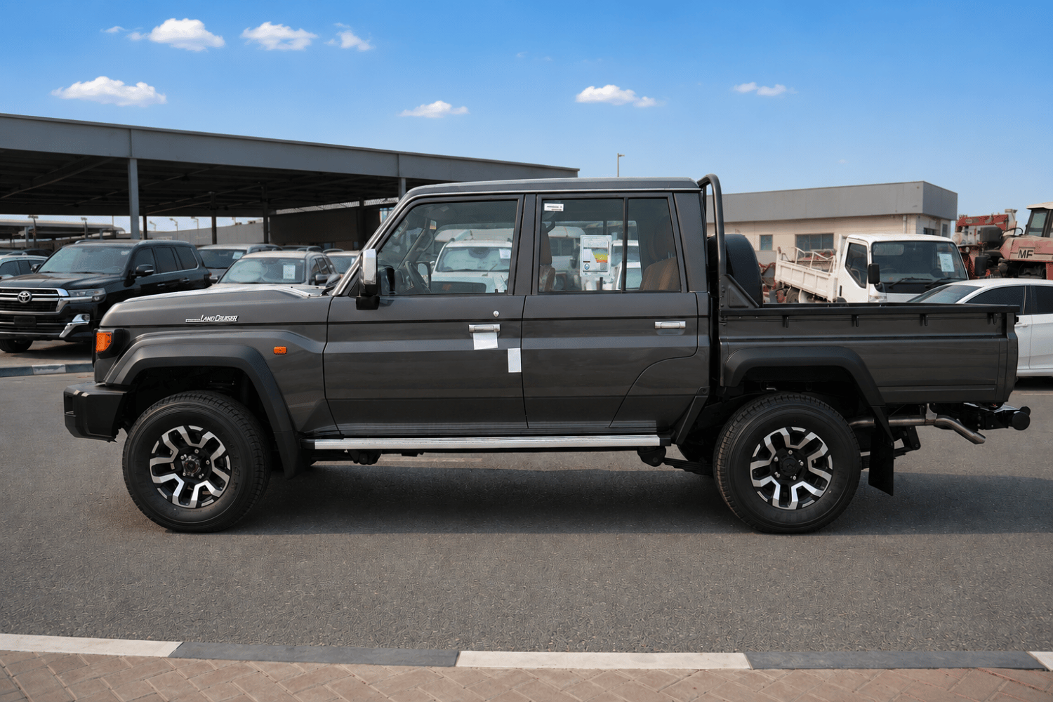 Toyota Land Cruiser Pick Up photo 4