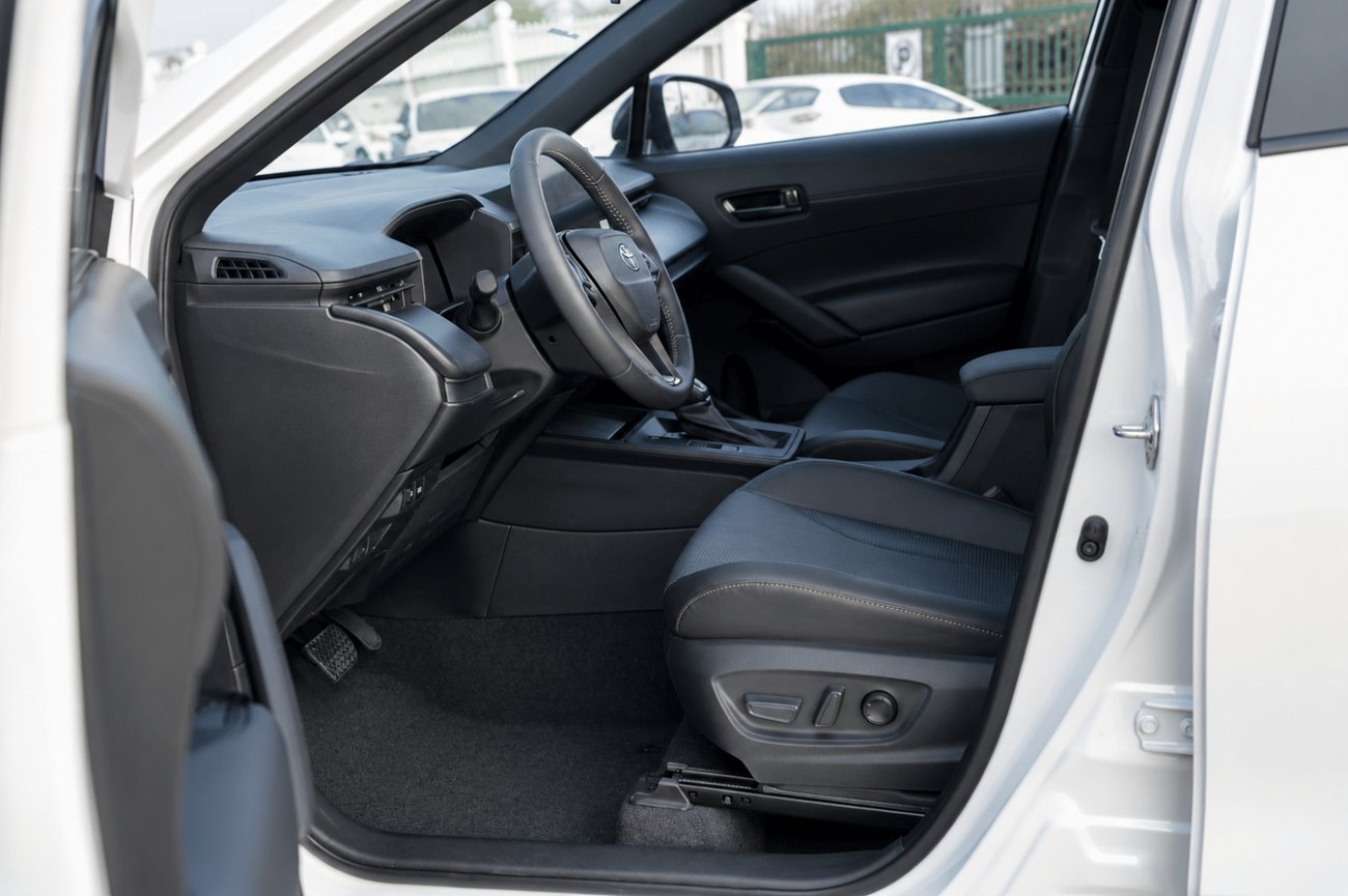 Toyota Corolla Cross photo 19