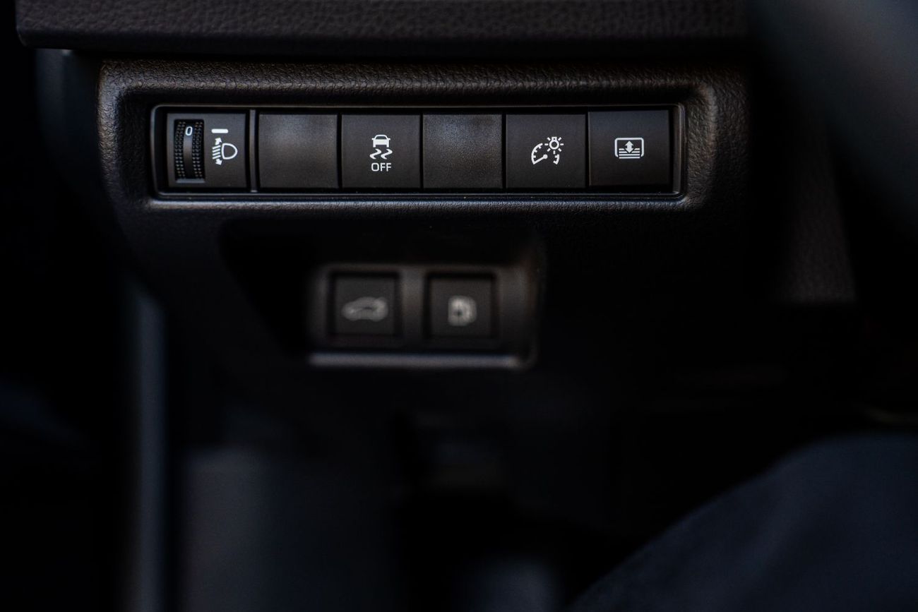 Toyota Camry photo 24