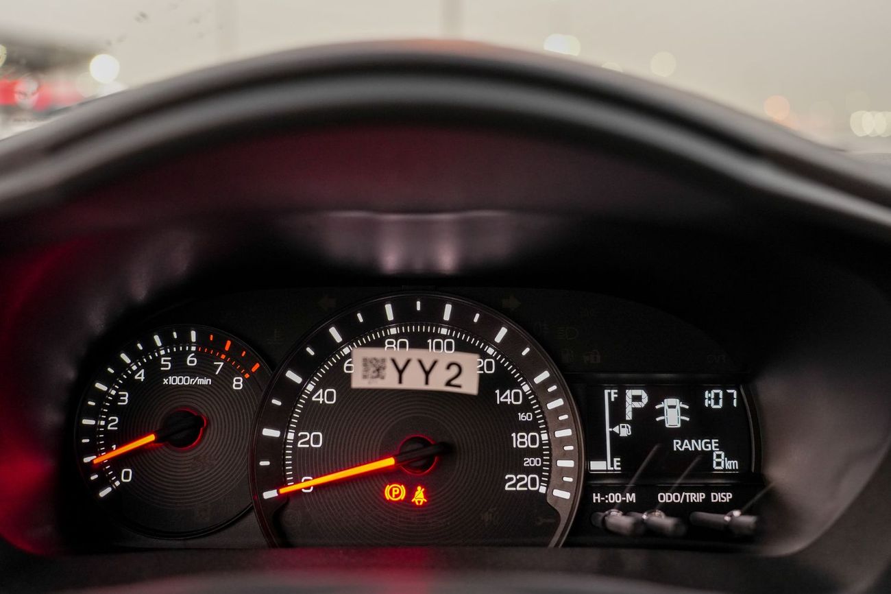 Toyota Yaris photo 9