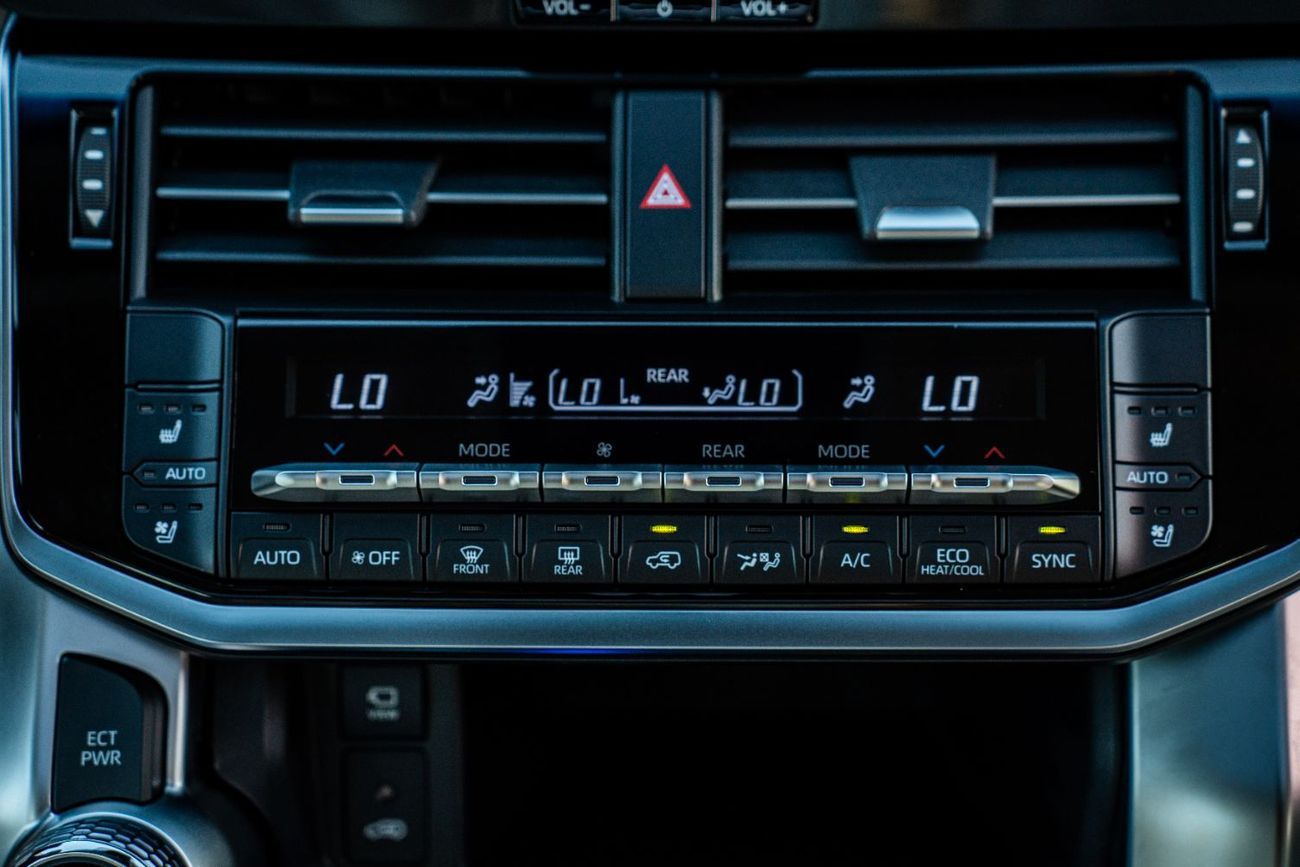 Toyota Land Cruiser photo 23