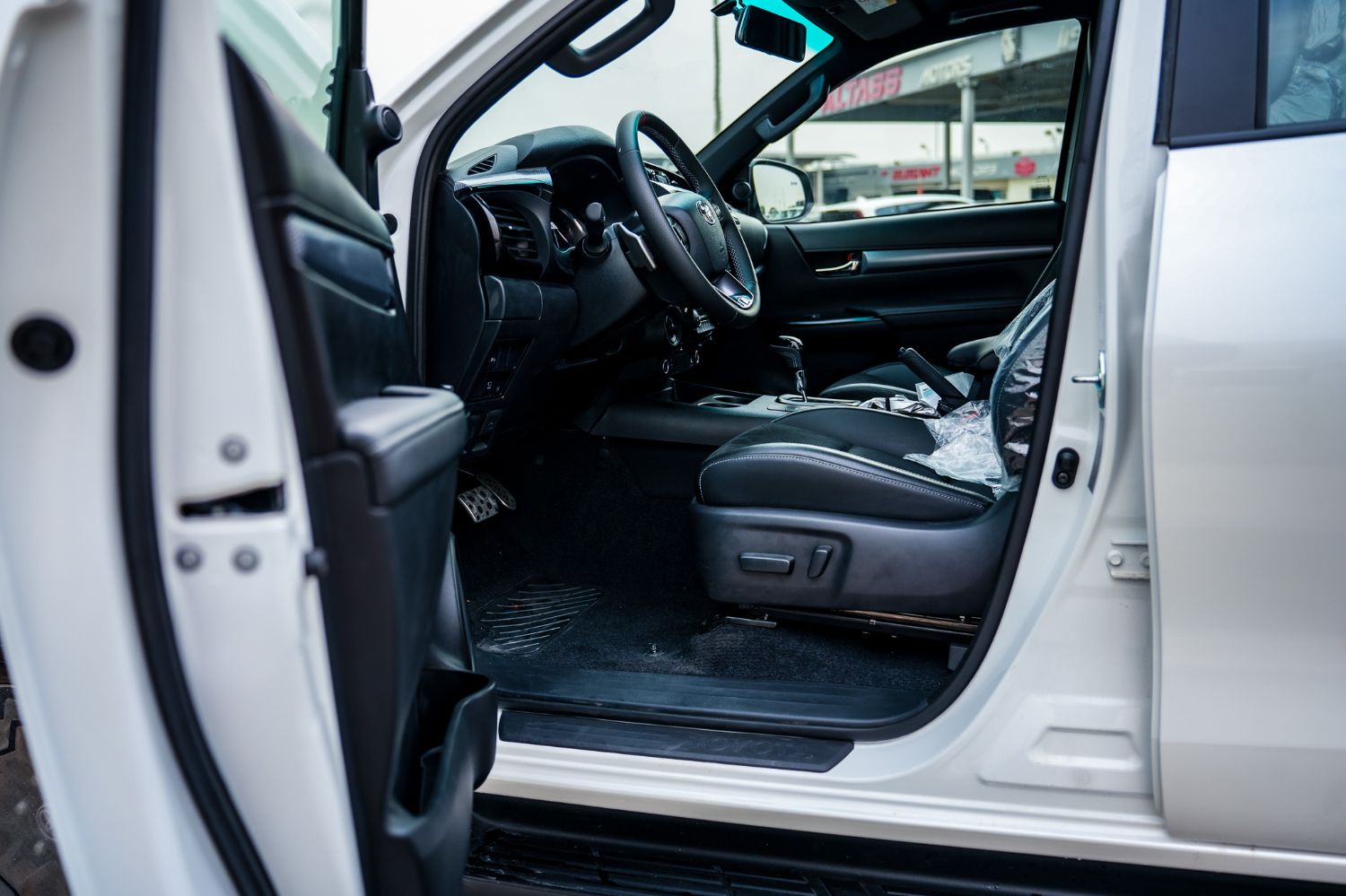 Toyota Hilux photo 24