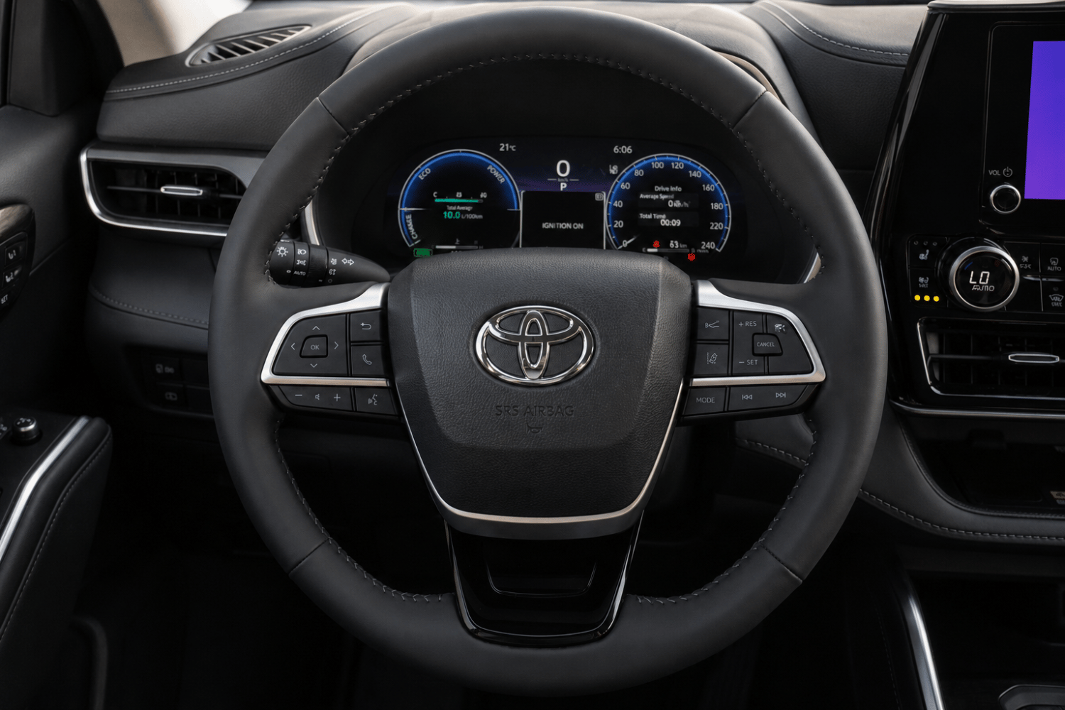 Toyota Highlander photo 11