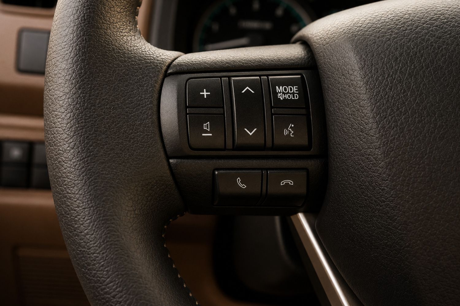 Toyota Land Cruiser 70 photo 12