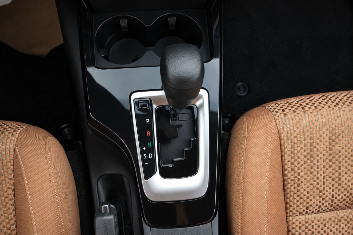 Toyota Fortuner photo 12