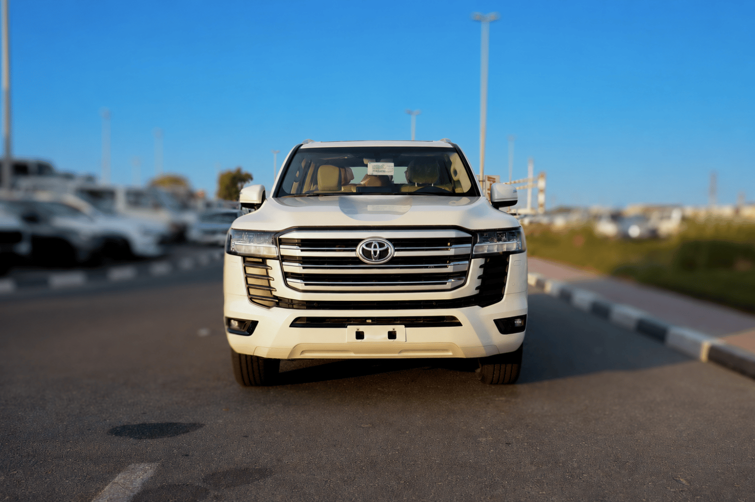 Toyota Land Cruiser photo 2