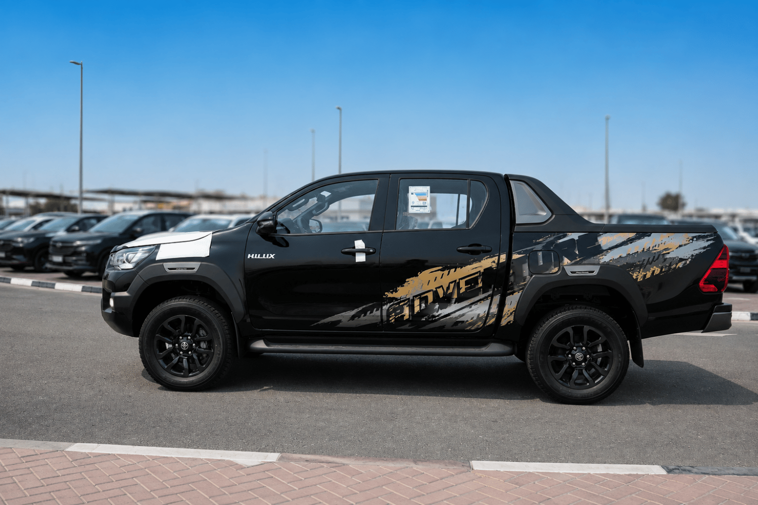 Toyota Hilux photo 3