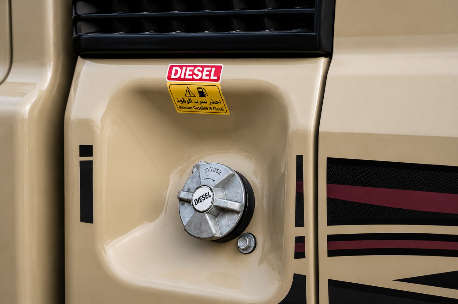 Toyota Land Cruiser 70 photo 23