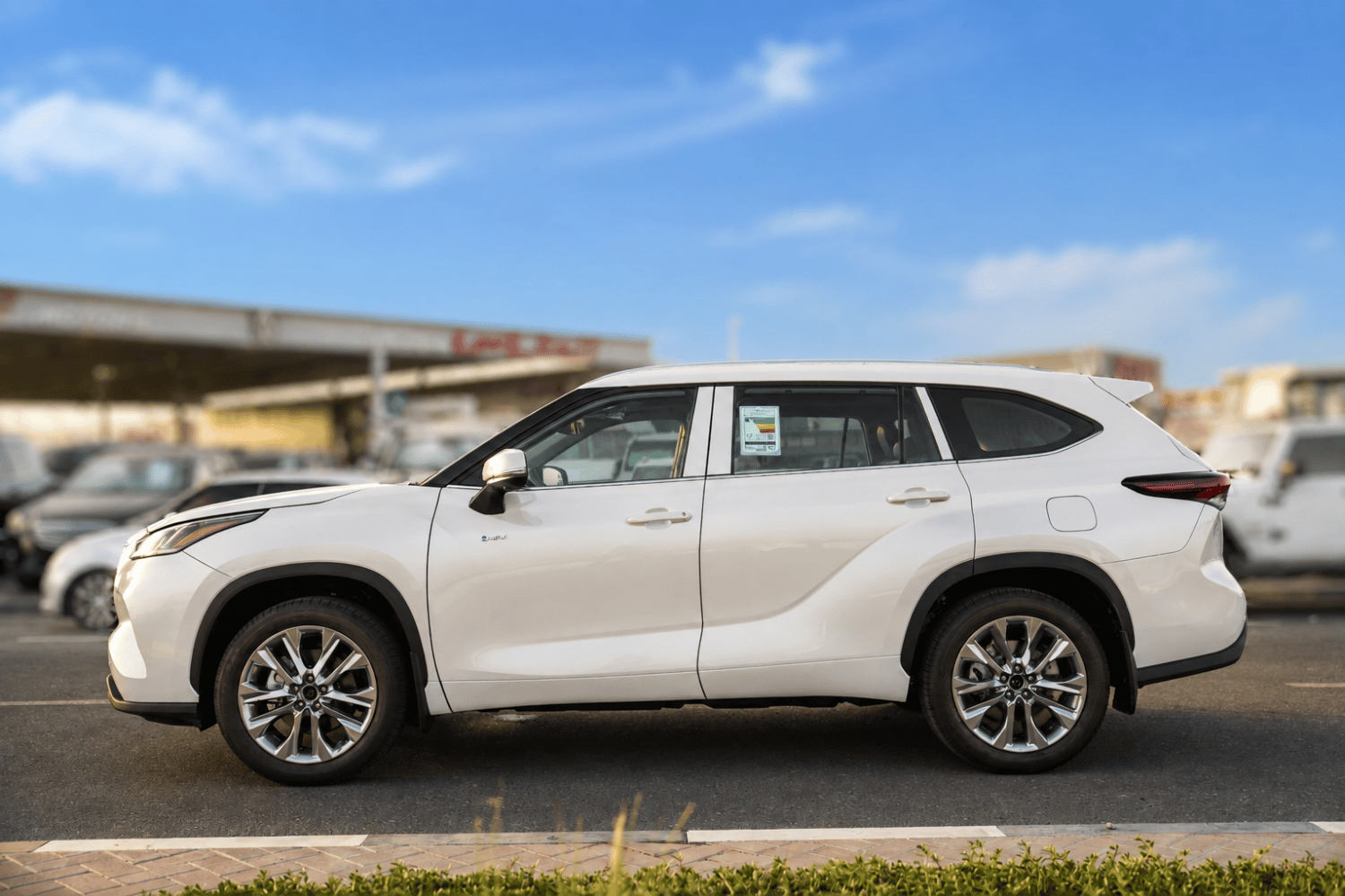 Toyota Highlander photo 2