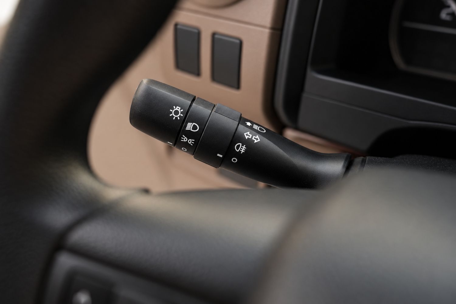 Toyota Land Cruiser 70 photo 27