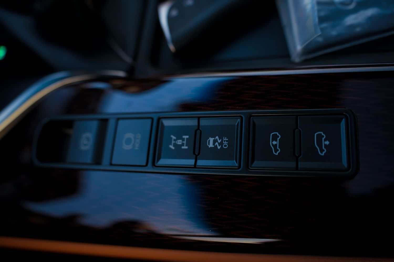 Lexus LX600 photo 26