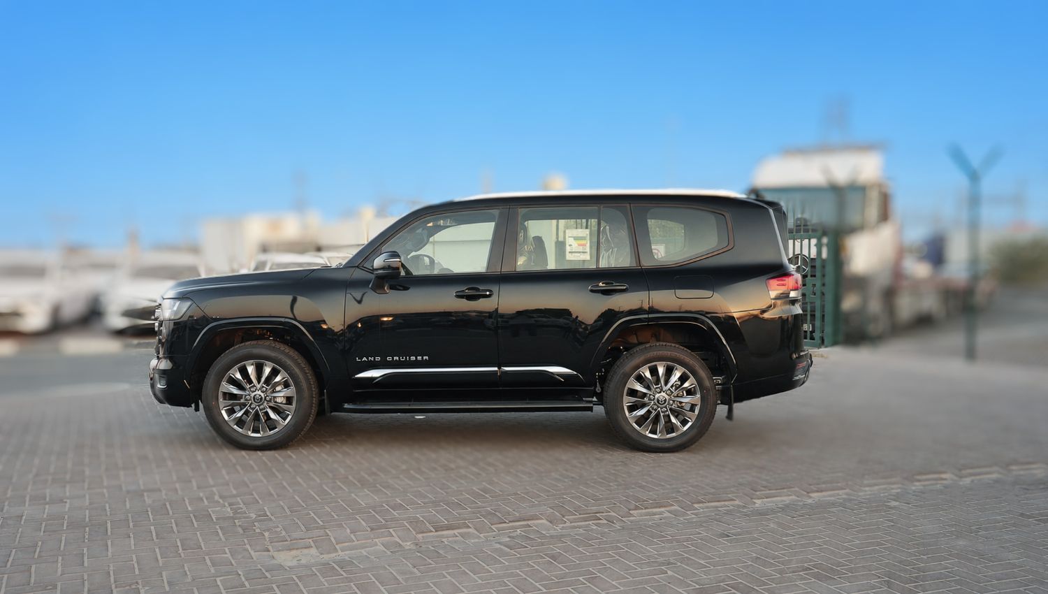 Toyota Land Cruiser photo 6