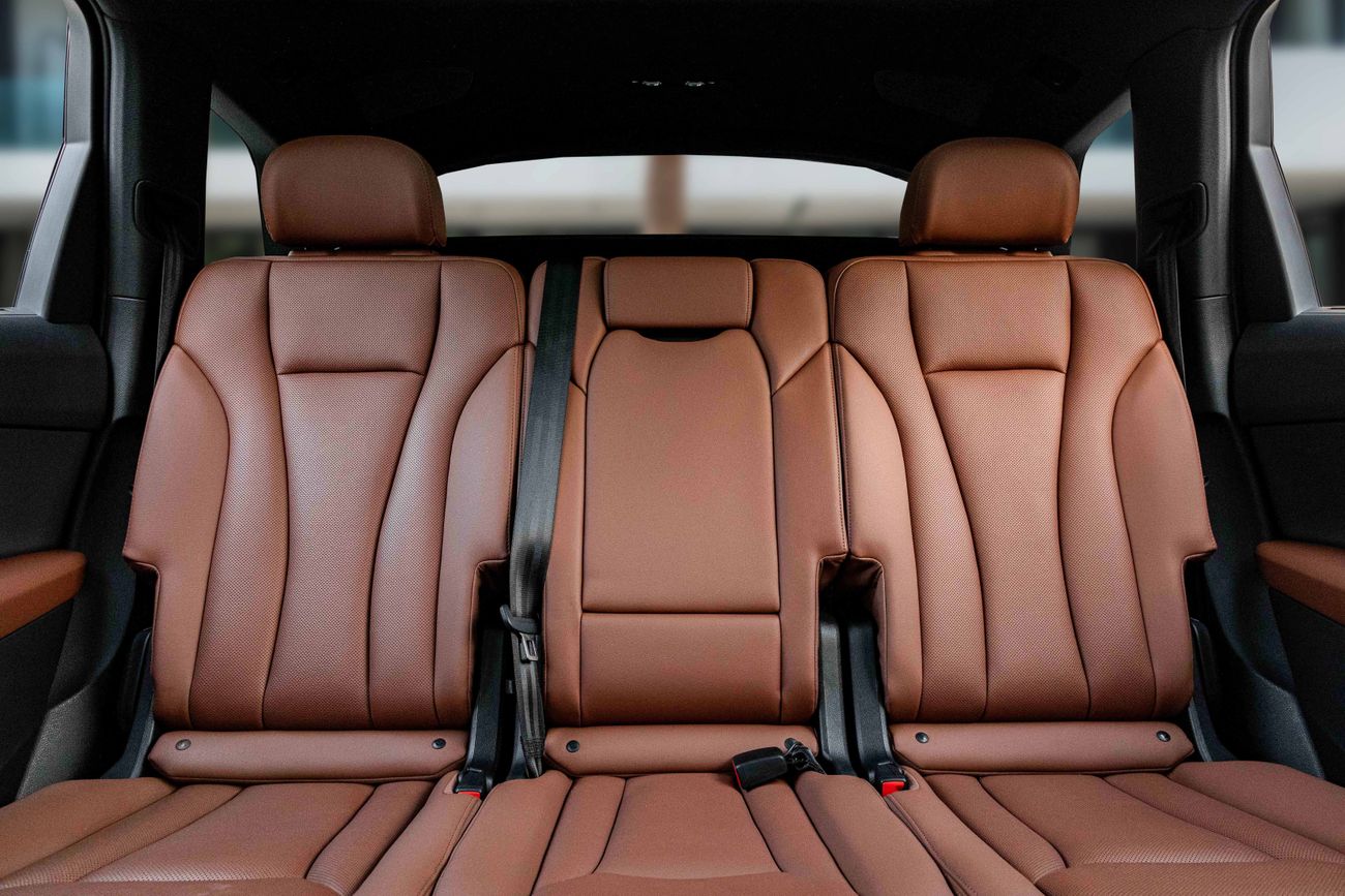 أودي Q7 Q7 S-Line | 3,917 P.M | 0% Downpayment | Excellent Condition! | Ramadan Offer!