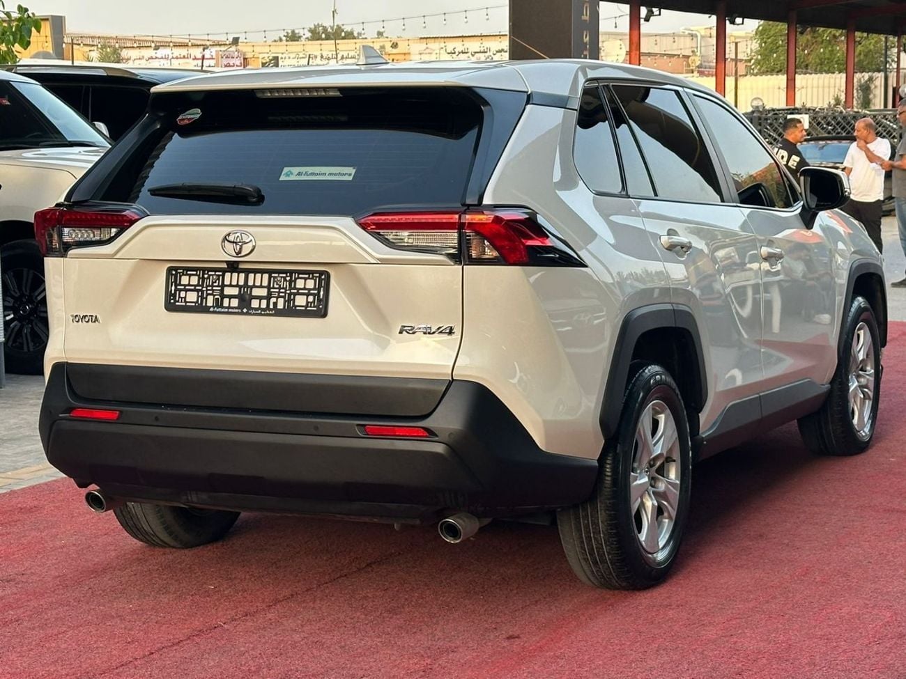 Toyota RAV4 2.5L (2WD)