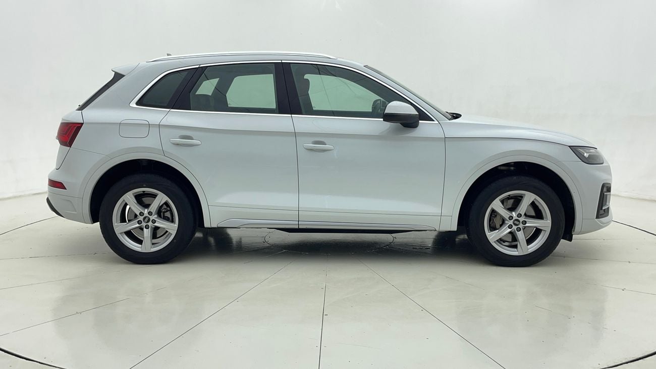 Audi Q5 45 TFSI Quattro Design 2.0L 2022 45 TFSI QUATTRO | AED 1710/Month | 0 DP | 30 Day Return | Warranty