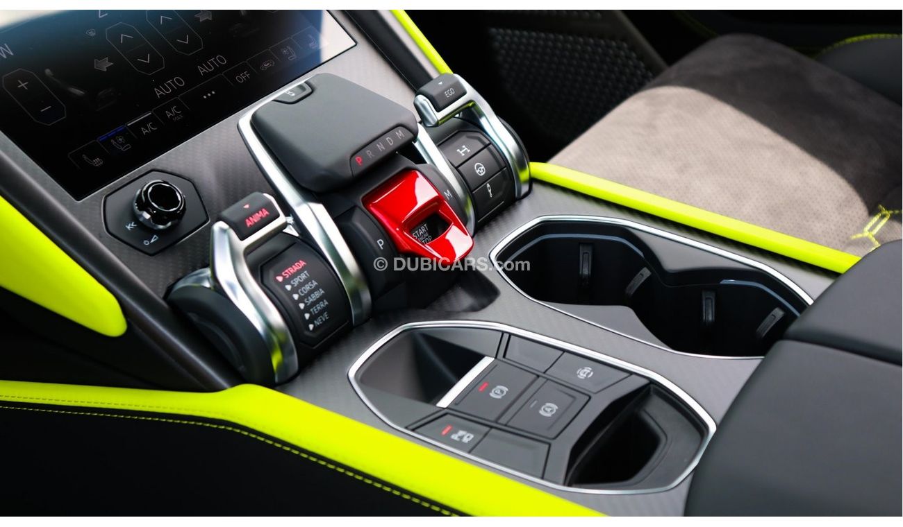 Lamborghini Urus Graphite Capsule