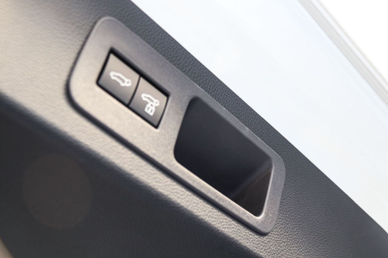 Toyota Land Cruiser VXR 3.5L Toyota Land Cruiser VX-R 2025 | 3.5L Turbo at Best Export Price