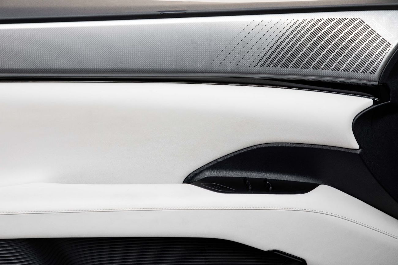 Ji Yue 01 01 | 2,546 P.M | 0% Downpayment | Full Self Driving | Agency Warranty