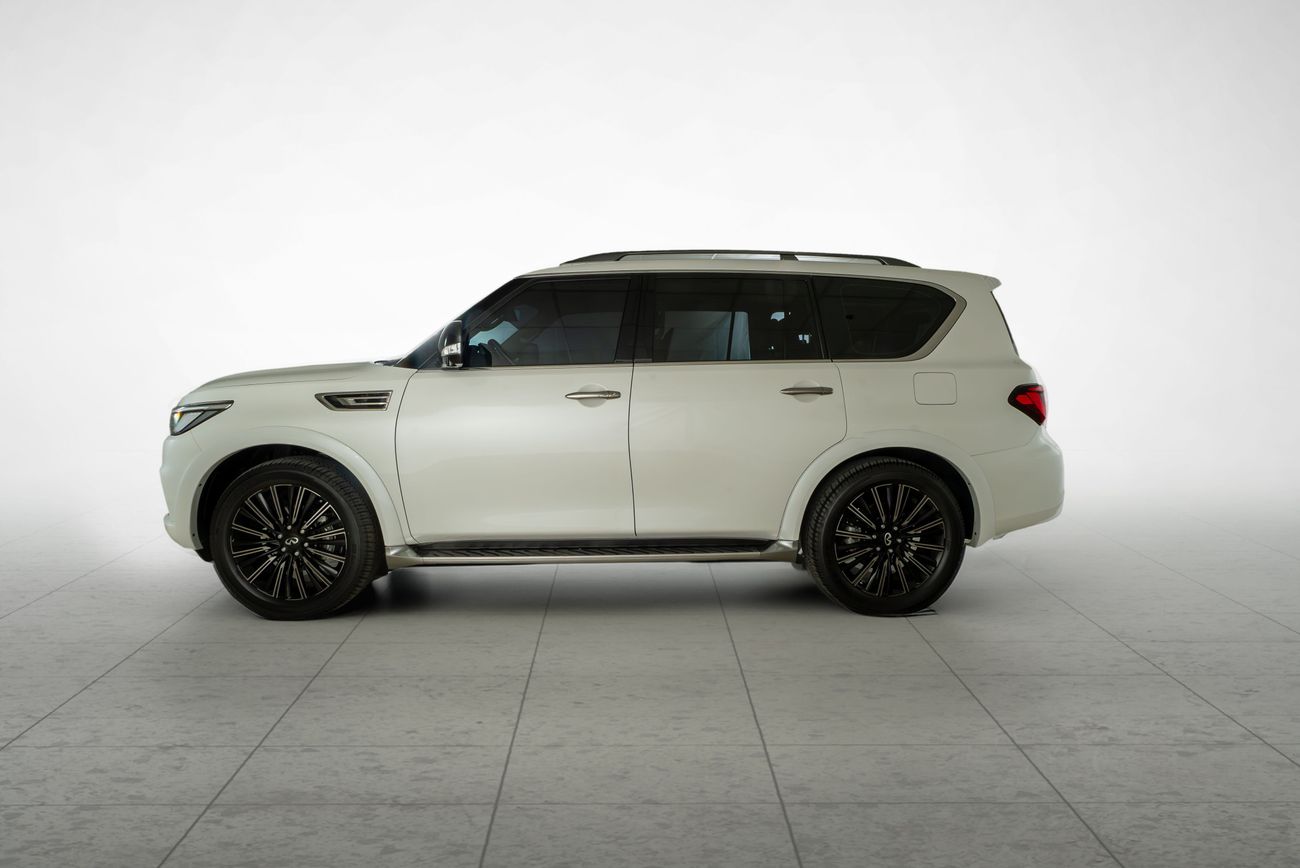Infiniti QX80 LUXE 5.6