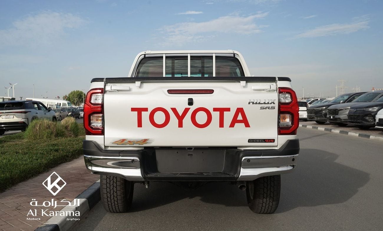 Toyota Hilux SGLX 2.4L Engine with Automatic Transmission - Diff Lock - Cruise Control Rear camera - GCC