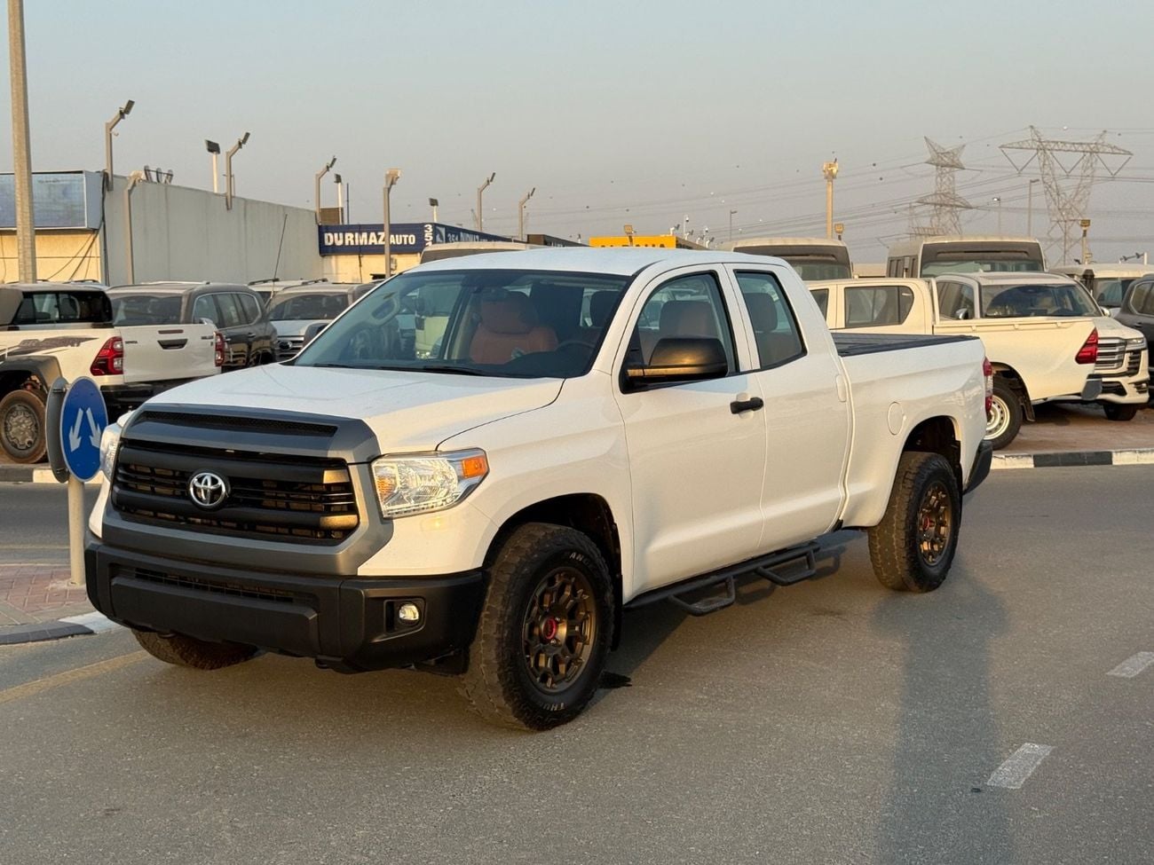 تويوتا تاندرا 2016 SR5 4.6L V8 USA SPEC