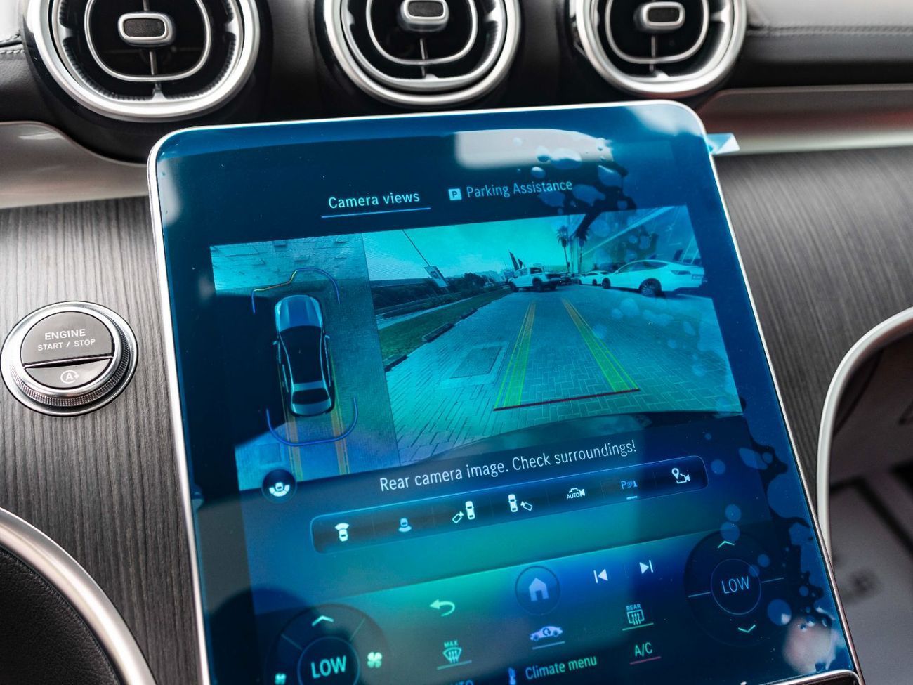 مرسيدس بنز C 200 Premium 2.0L