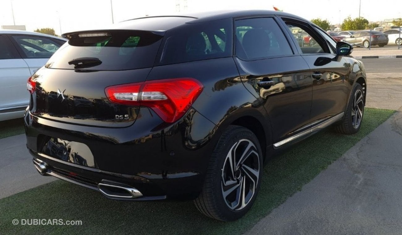 Citroen DS5 DS5 - 2018 - 0KM - PTR - 1.6L TURBO- 3 SUNROOF -FULL OPTION