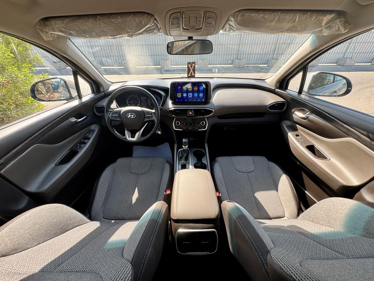 Hyundai Santa Fe GL 2.4L 860-Monthly l GCC l Cruise, Camera, 7 Seater l Accident Free