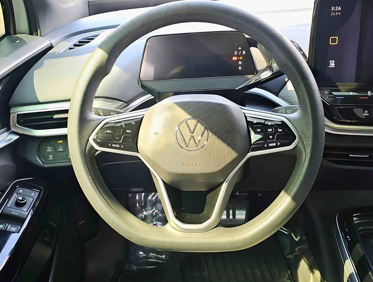 Volkswagen ID.4 PURE PLUS / FULL OPTION / ELECTRIC / LOT# 28657