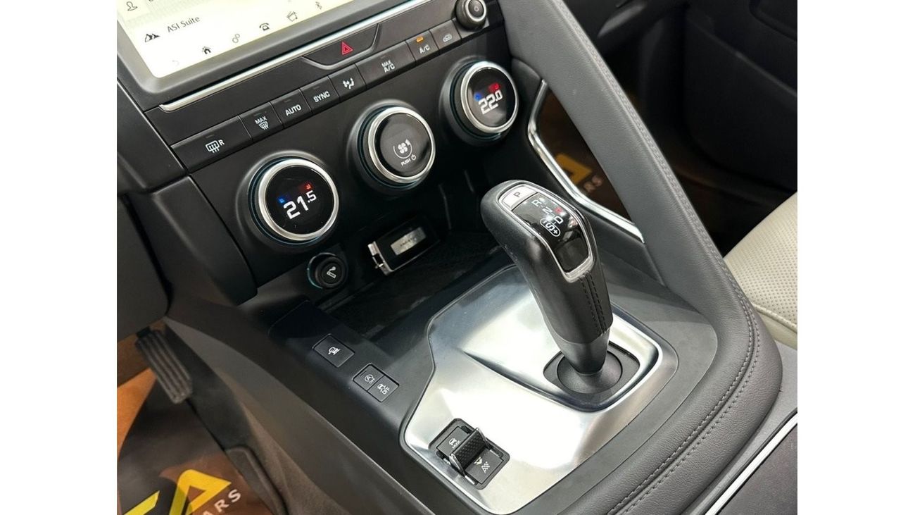 Jaguar E Pace 2019 Jaguar E-Pace P200 SE, Full Agency Service History, One Year Unlimited KM Warranty, Excellent C