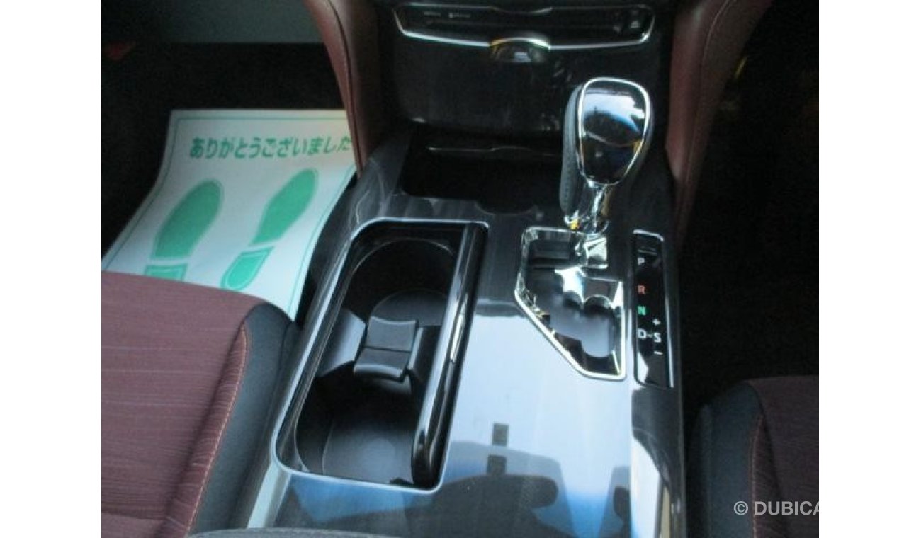Toyota Crown GRS211