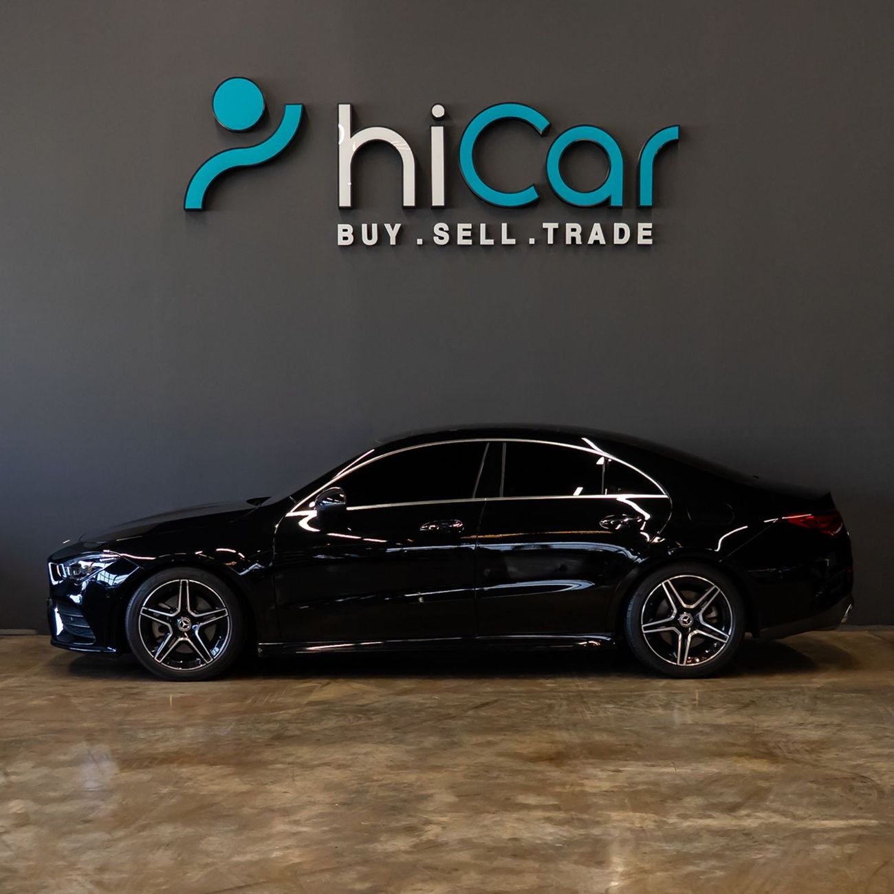 مرسيدس بنز CLA 250 Premium + 2.0L