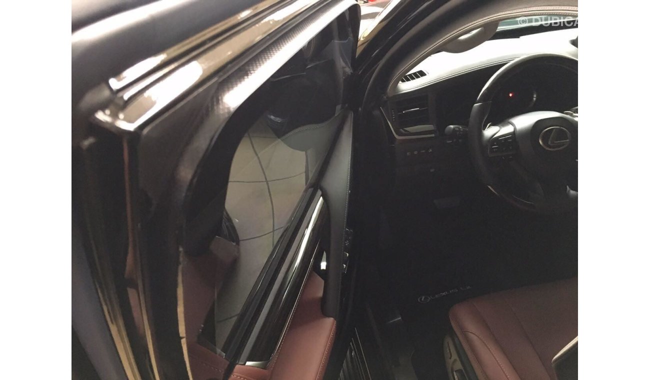 Lexus LX570 Luxury 8 Seats ARMORED B6/B6