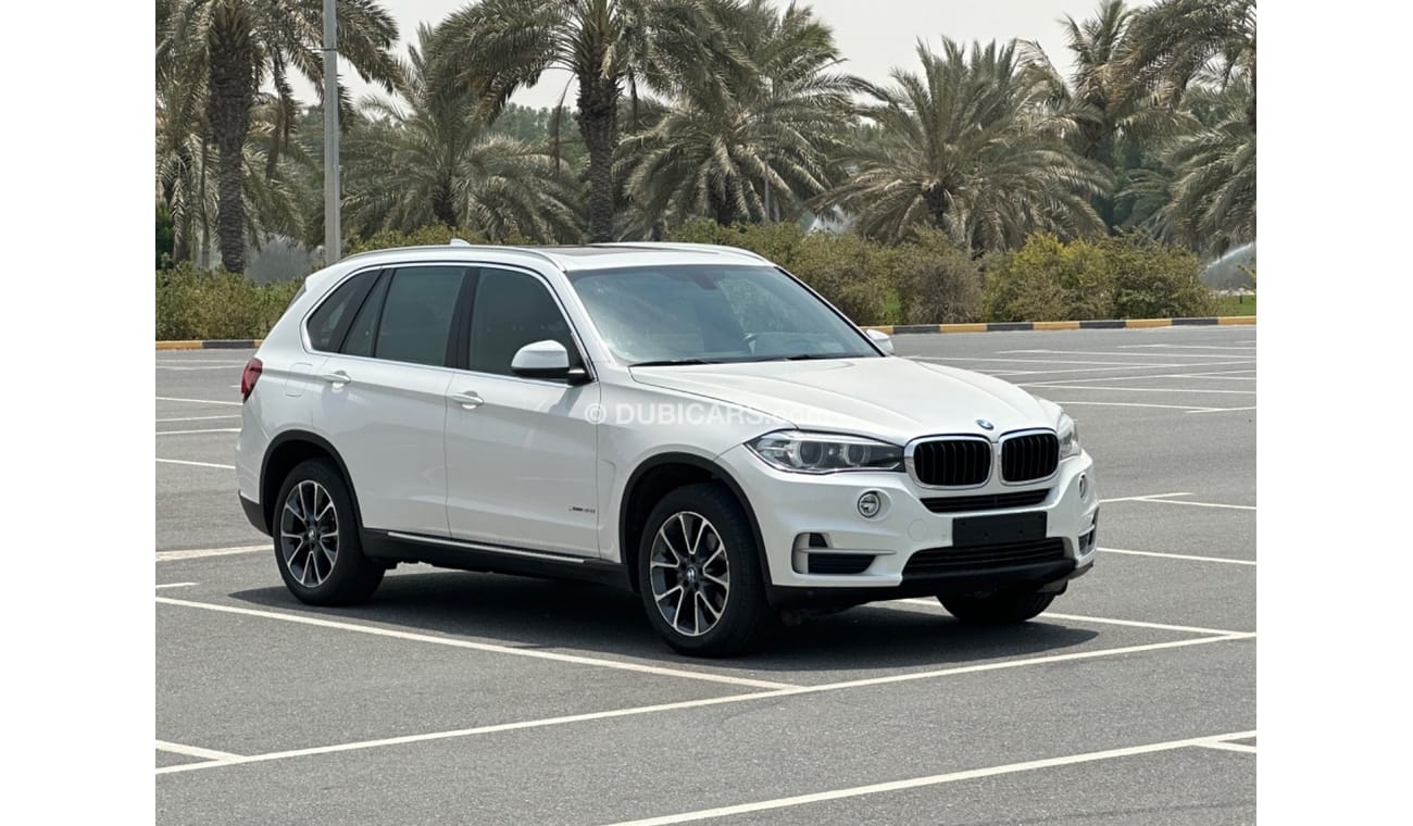 BMW X5 35i Exclusive MODEL 2015 GCC CAR PREFECT CONDITION INSIDE AND OUTSIDE FULL OPTION PANORAMIC ROOF LEA