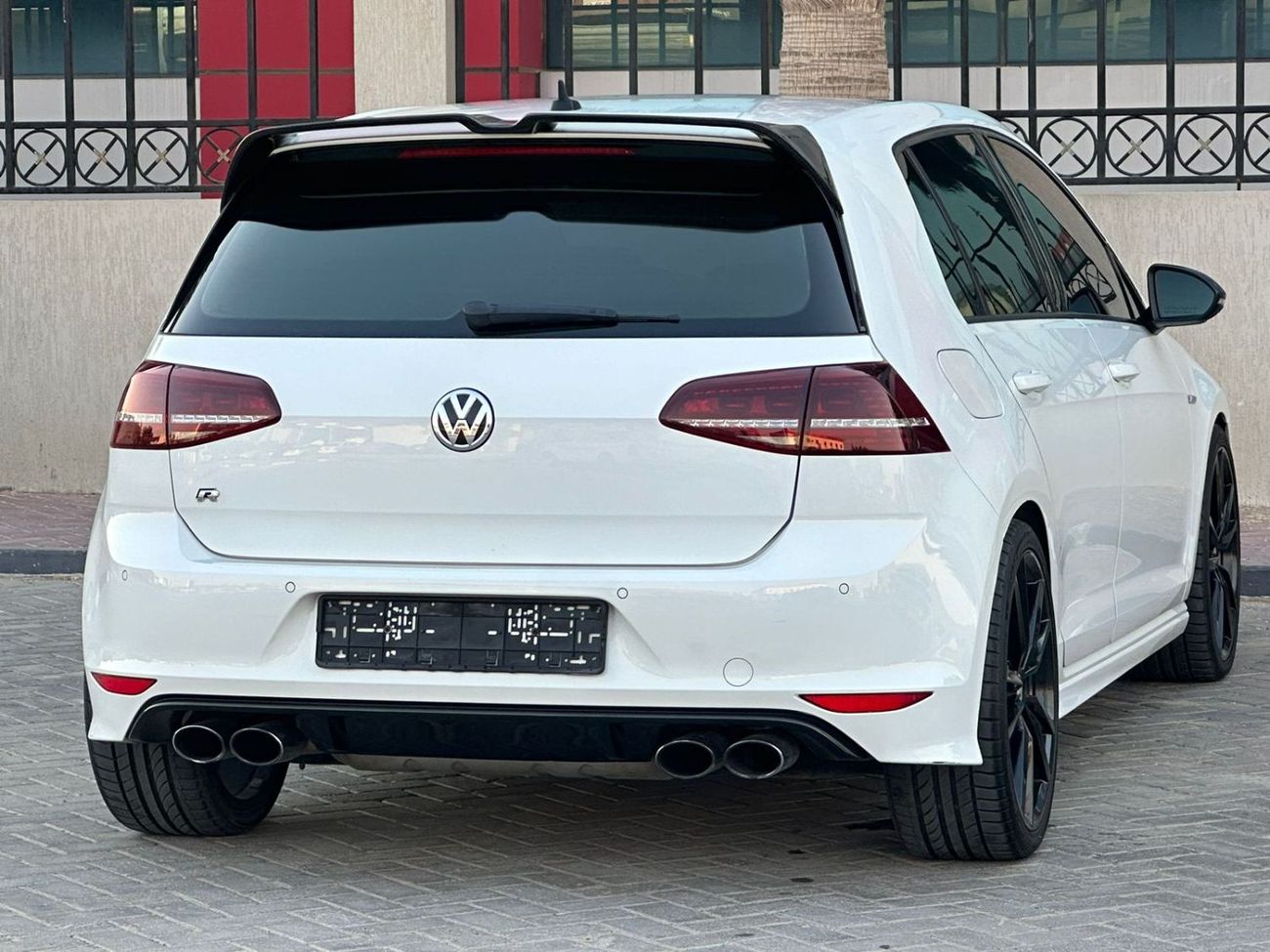 فولكس واجن جولف بلاس