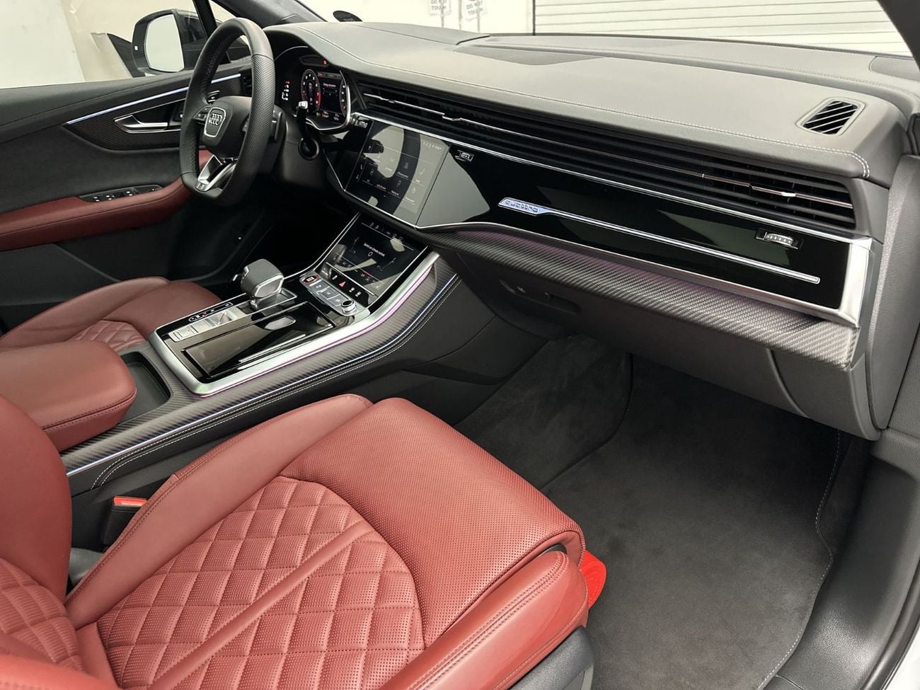 أودي SQ7 SQ7 SUV TFSI 507hp (Ref# 20069)