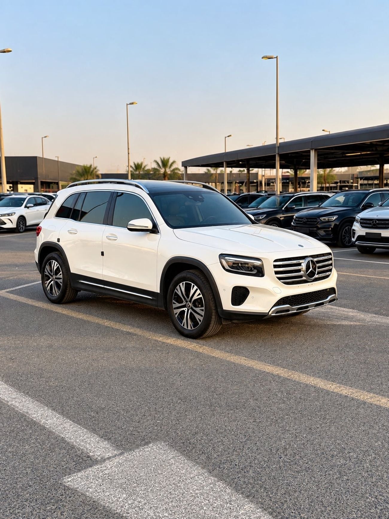 Mercedes Benz GLB200