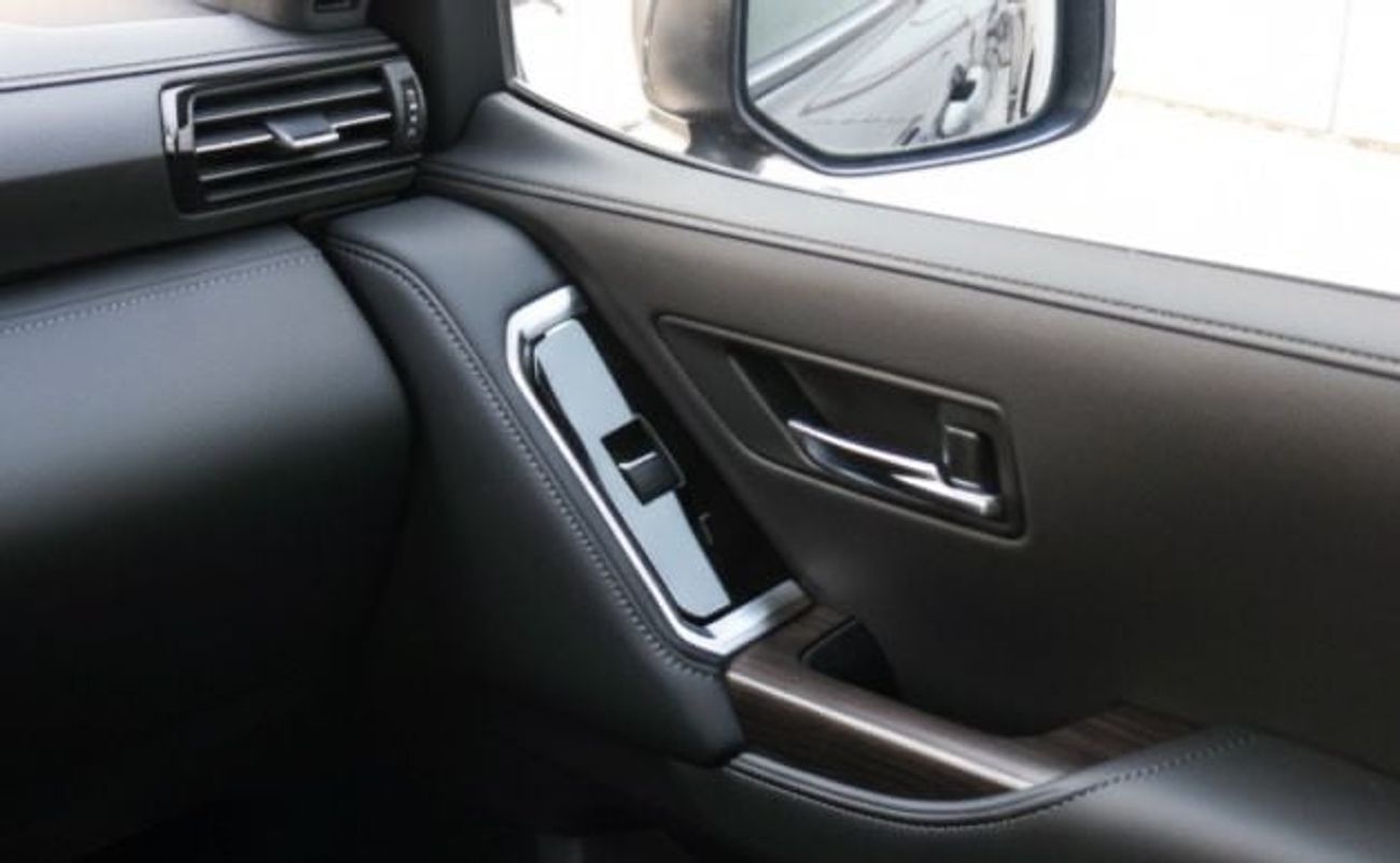 تويوتا لاند كروزر GXR 3.5L