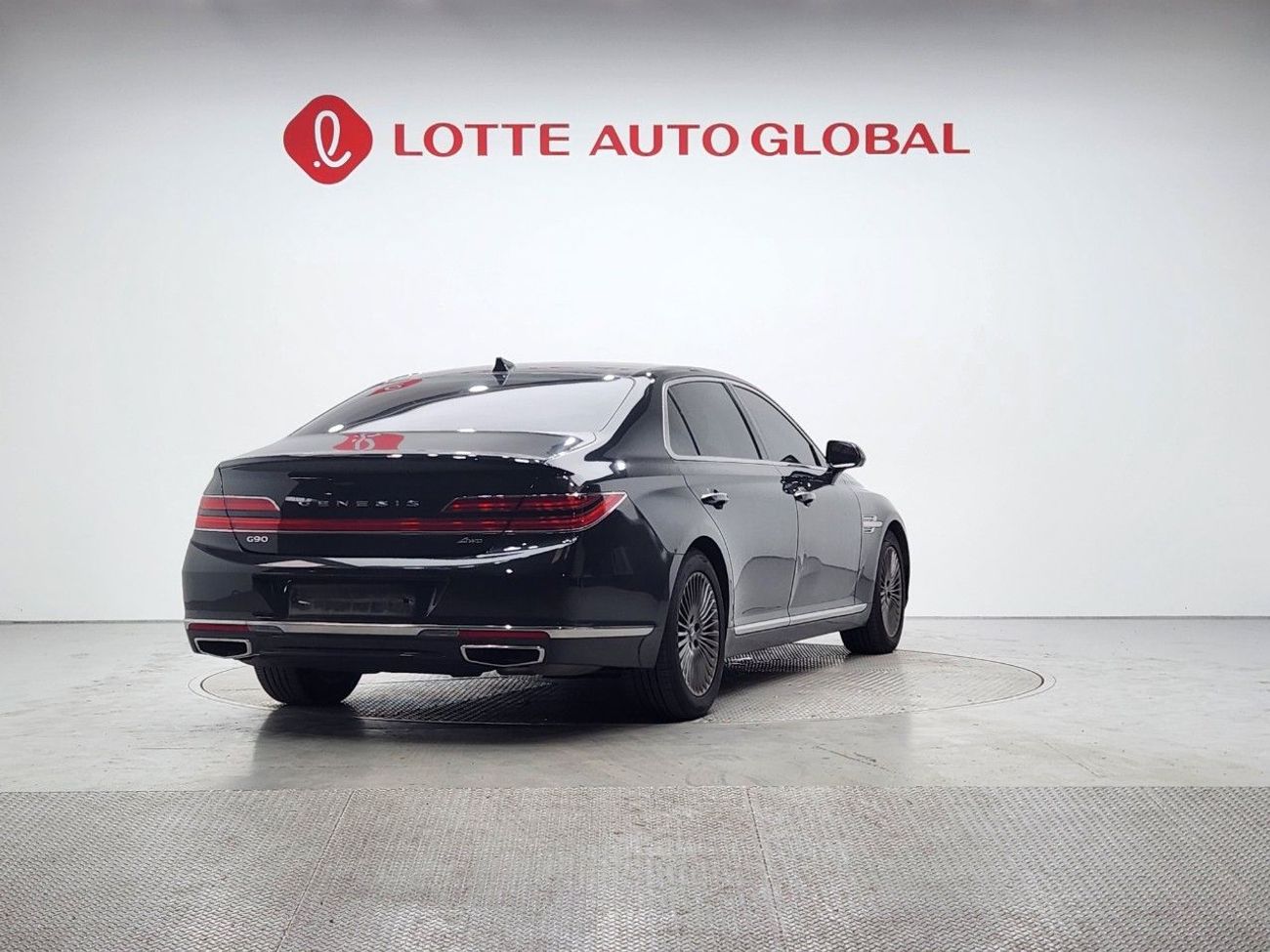 جينيسس G90 Platinum 3.8L RWD