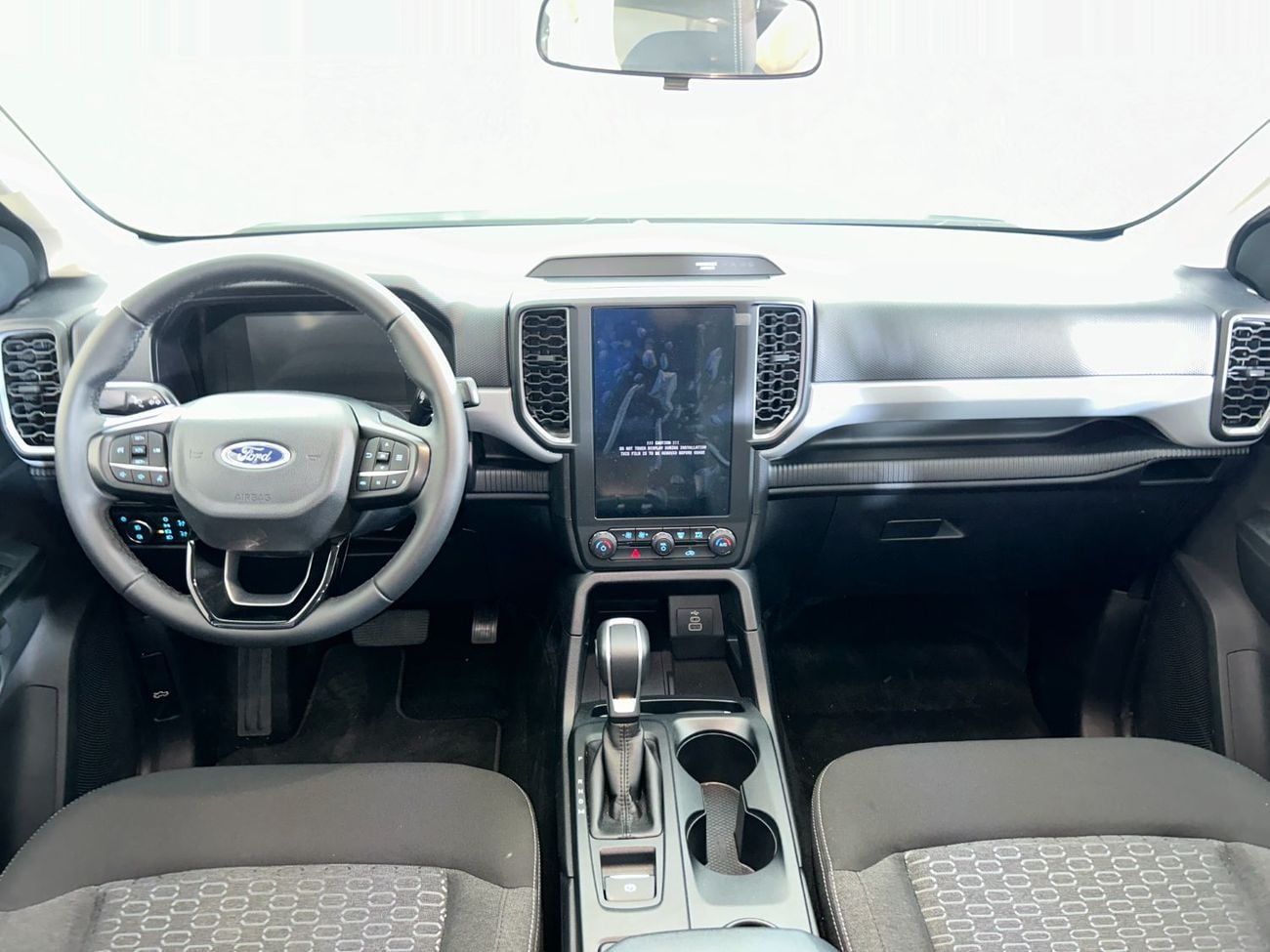 Ford Ranger XLT 2.3L RDP3425 / AL TAYER MOTORS AL QOUZ SHOWROOM