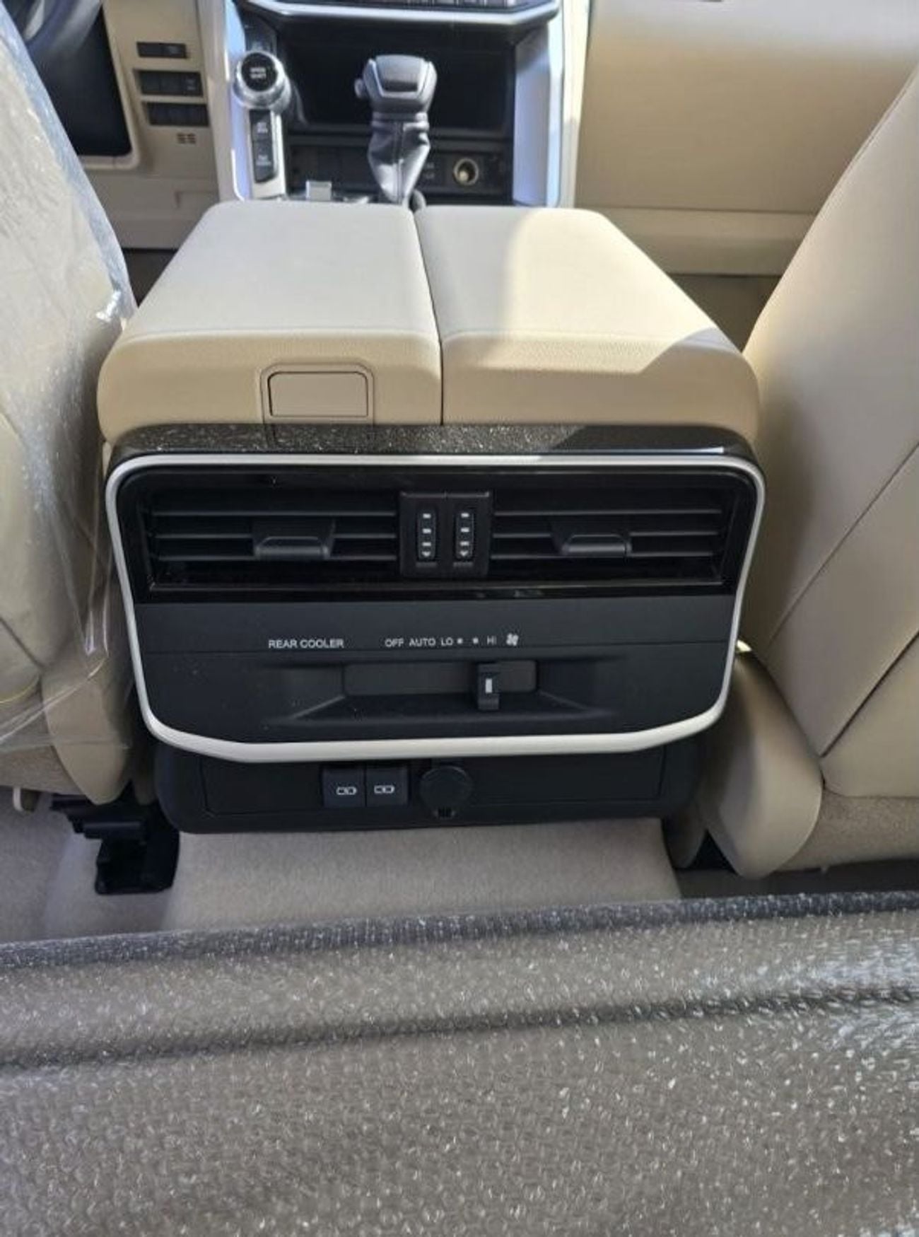 تويوتا لاند كروزر 4.0L PETROL GXR 2024 GCC