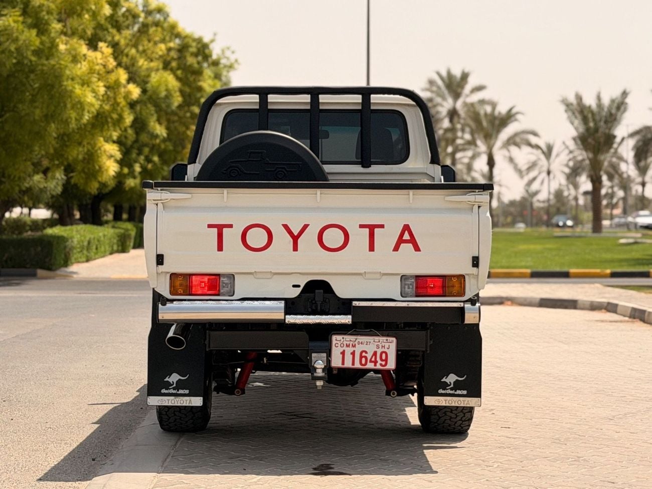 Toyota Land Cruiser Pickup 70 VXR