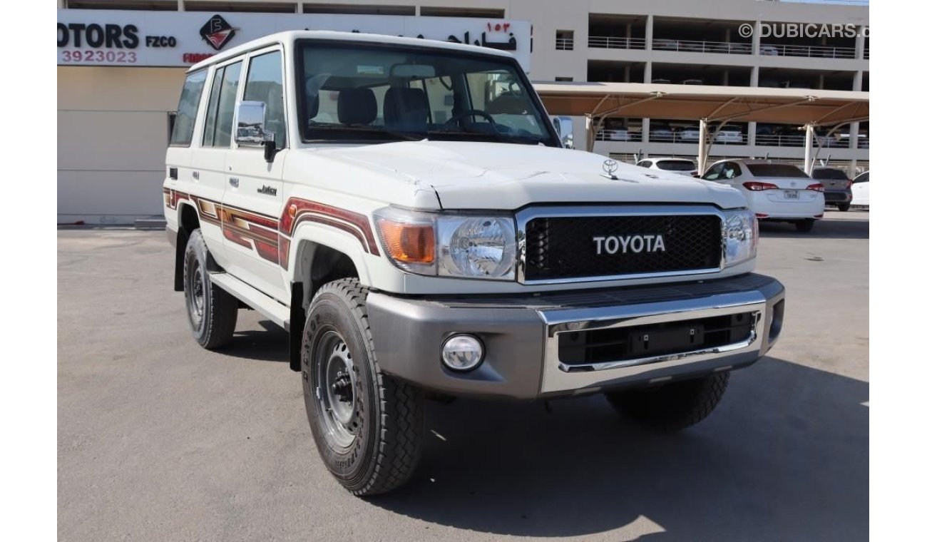 تويوتا لاند كروزر هارد توب 2022 LAND CRUISER GRJ76 4.0 V6 PETROL/GASOLINE EXPORT ONLY