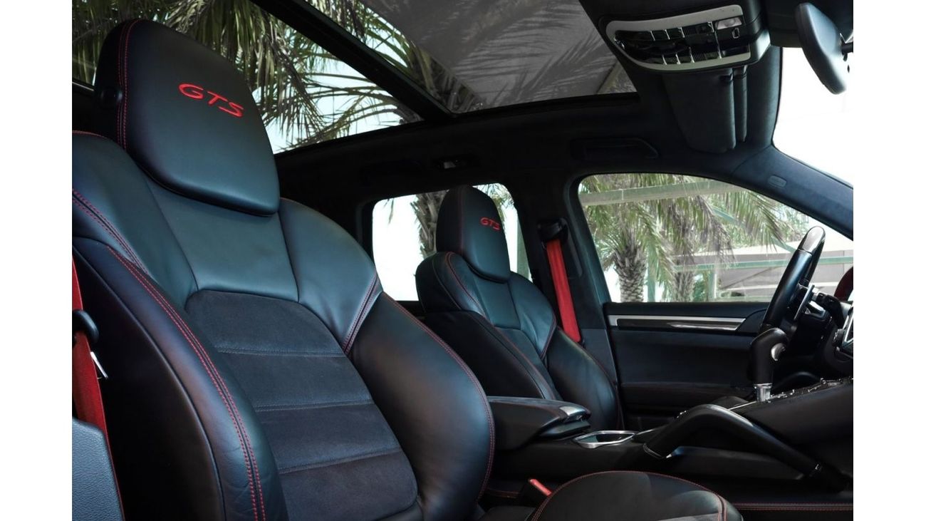 Porsche Cayenne GTS