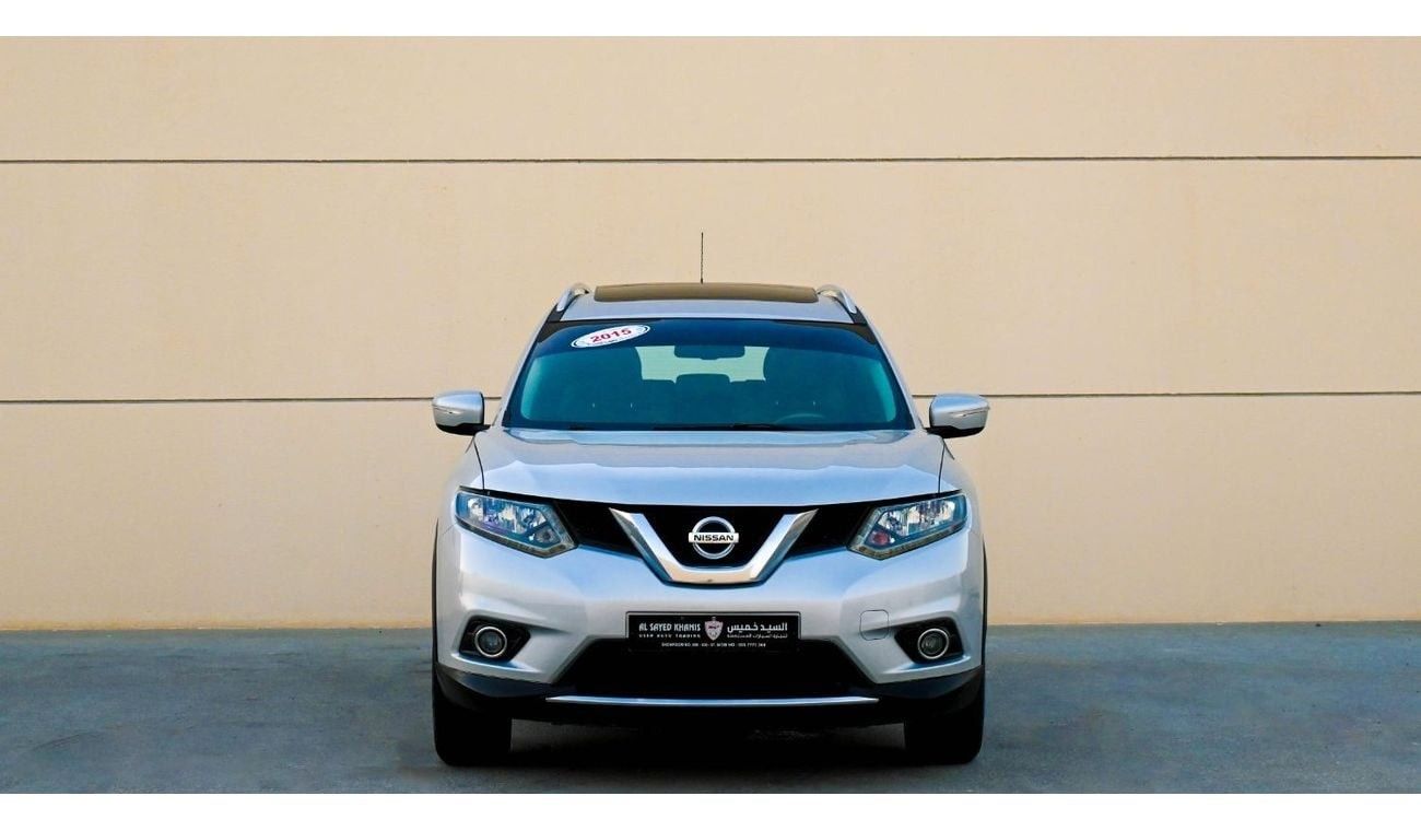 Nissan XTrail Nissan X-Trail 2015 GCC 4x4 in excellent condition, inside and out