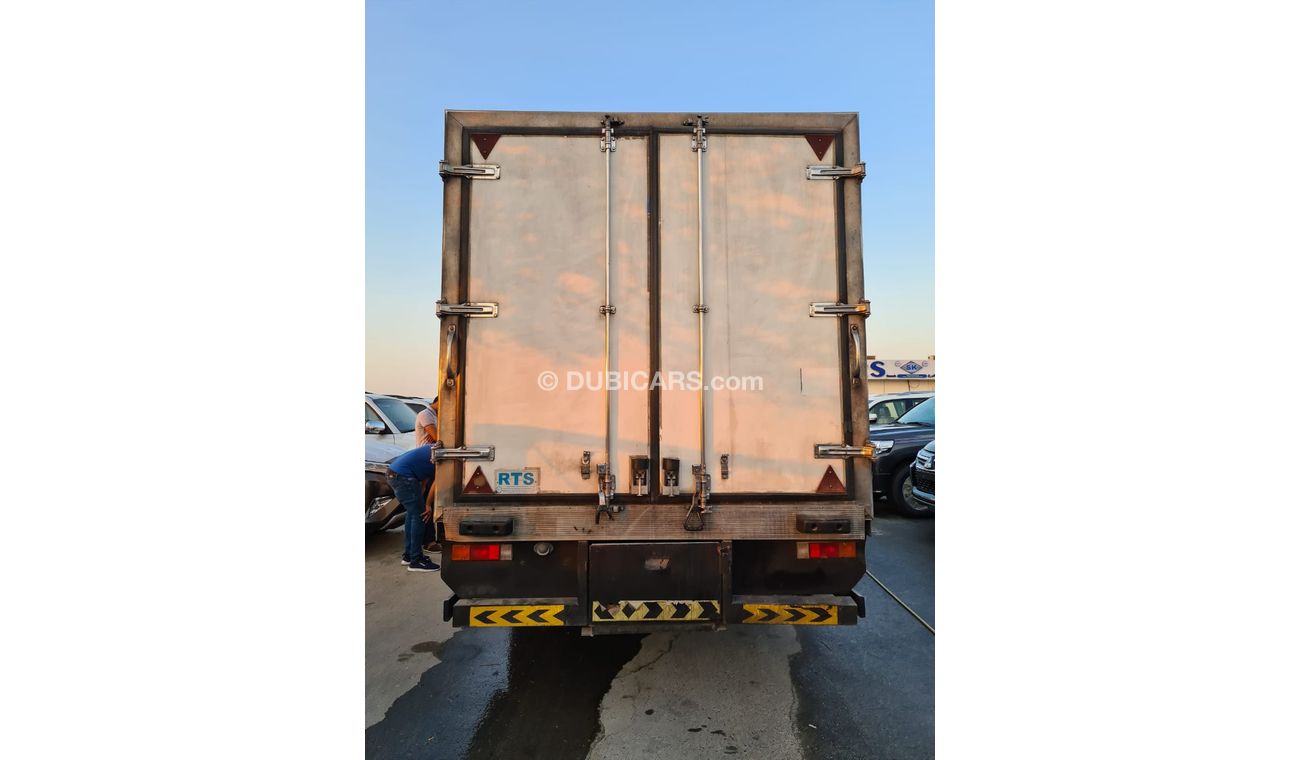 Mitsubishi Fuso Canter CHILLER LONG 4.L Diesel, Thermo King, GCC RTA PASS, CODE-1722