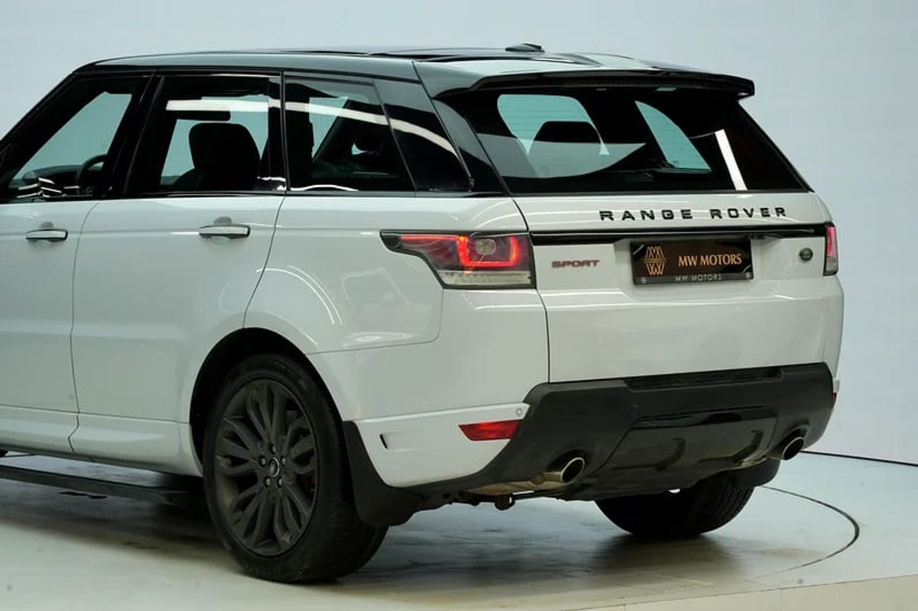 Land Rover Range Rover HSE 5.0L HSE | Agency History