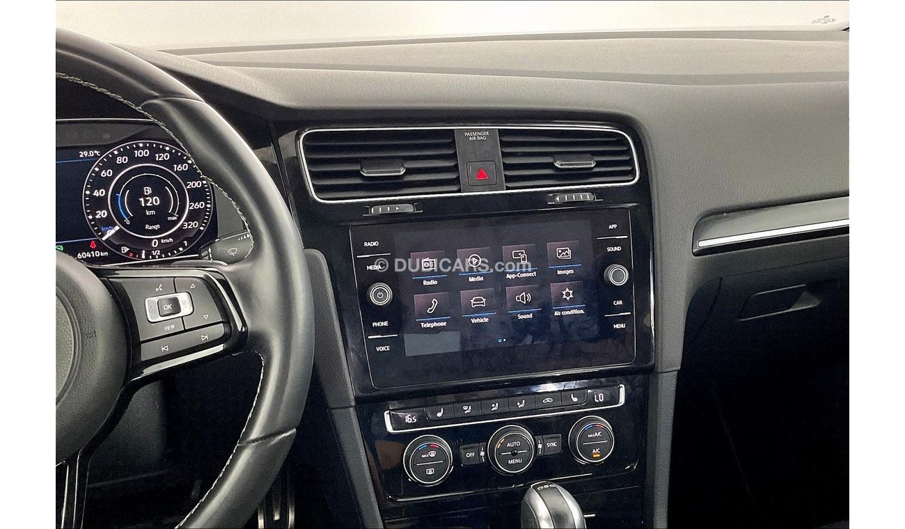 Volkswagen Golf R - Leather w/sunroof