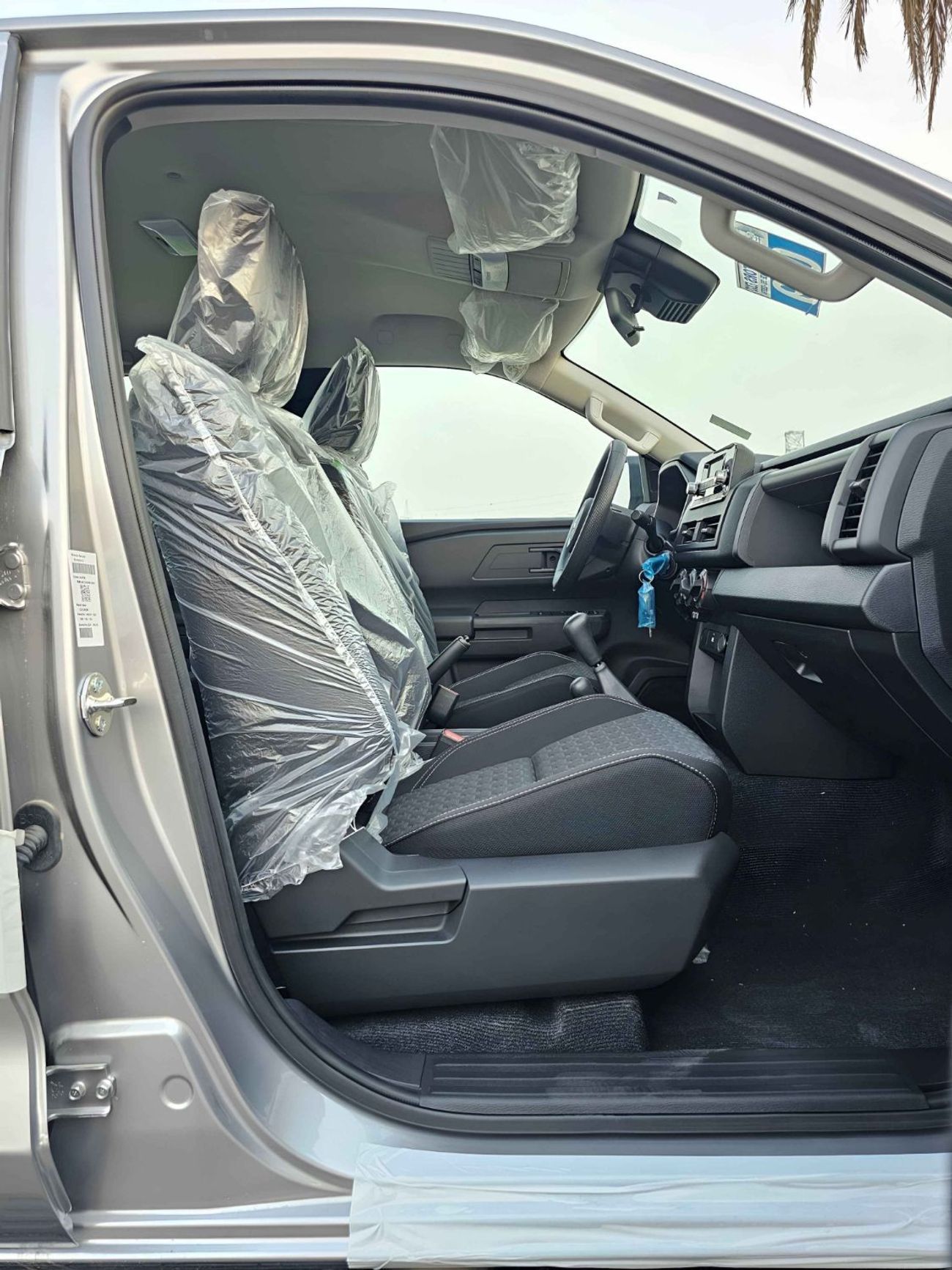 Mitsubishi L200 GLX / 2.4L Petrol M/T / Different Colors Available Quantity / Code#68023